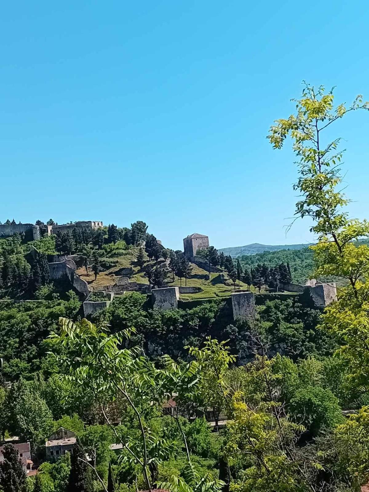 M&T Apartmani Mostar Exteriör bild